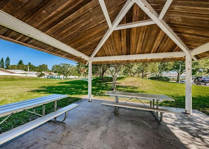 New Listing Relax At Our Pool